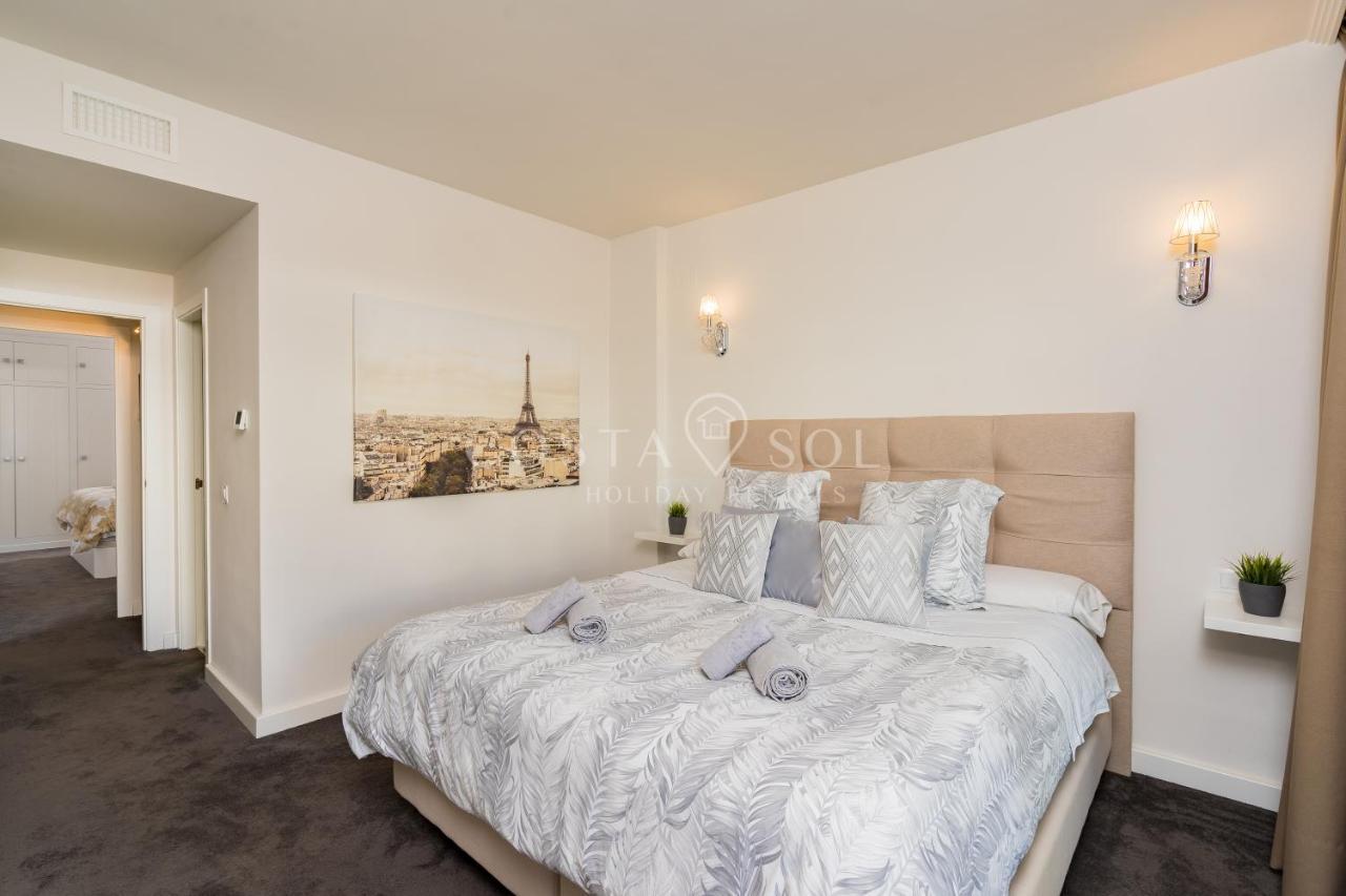 Puerto Marina-Benalmadena Luxury Apartment Dentro De La Isla 외부 사진