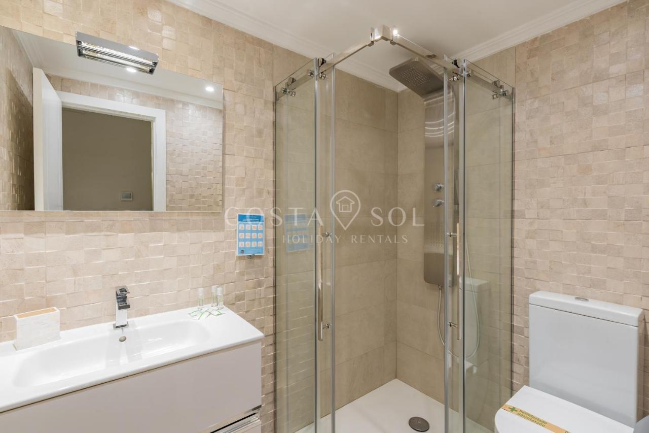 Puerto Marina-Benalmadena Luxury Apartment Dentro De La Isla 외부 사진