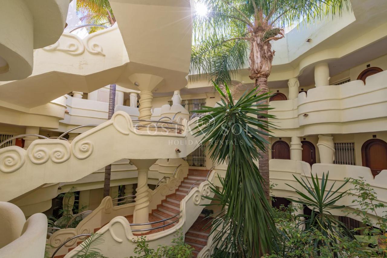 Puerto Marina-Benalmadena Luxury Apartment Dentro De La Isla 외부 사진